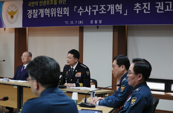 여성폭력 전담부서에 여경 배치…성매매 '수요 차단'에 방점