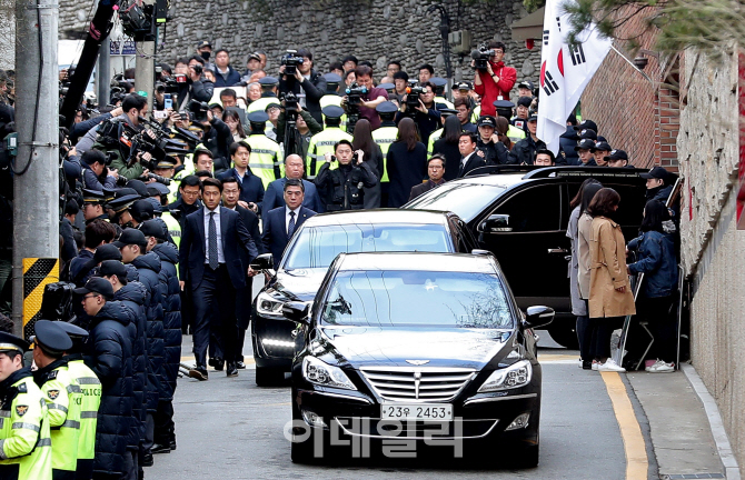 [포토]MB, 검찰로