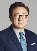 고동진 IM부문장 "올해 스마트폰 시장 성장둔화 업체간 경쟁 심화"