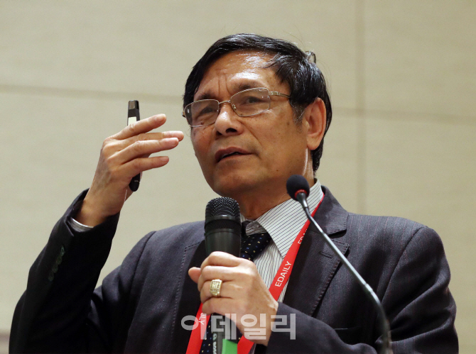 [포토]강연하는 당반타잉 회장