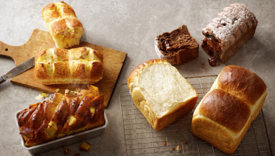 “파리바게뜨서 ‘갓 구운 따뜻한 빵’ 맛보세요”