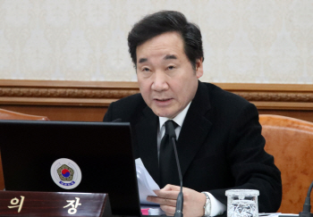 이낙연 총리 "강원도 고성 산불 조기진화.. 인명 안전조치" 긴급지시