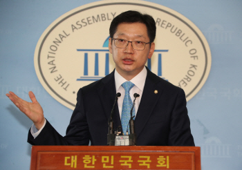 [줌인]'文복심' 김경수, 경남지사 당선으로 대권후보 도약할까