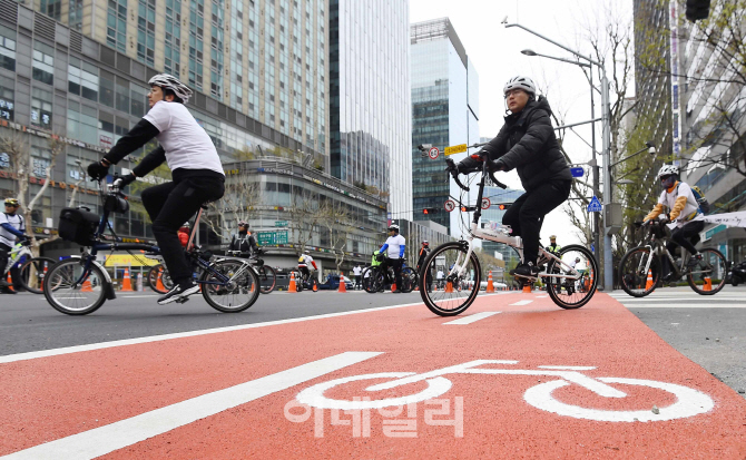 종로1~5가 자전거전용도로 개통…위반차량 과태료 최대 6만원