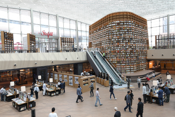 신세계푸드, 강남 코엑스에 대규모 식음료 매장 낸다