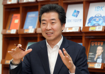 고대진 IBK경제연구소장 “은행권 일자리, 리포지션에 답 있다”