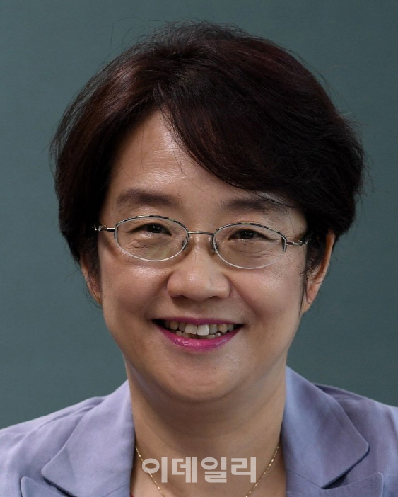 靑 여성가족비서관에 엄규숙 서울시 여성가족정책실장