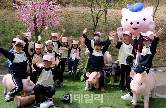 [포토] 고령대가야체험축제 한돈자조금 이벤트