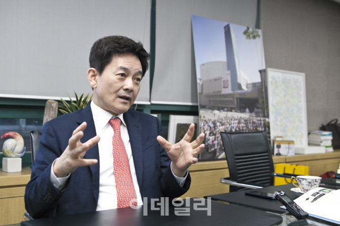 "GE·IBM 등 앞다퉈 SW기업으로 변모..韓, 인력난 여전"