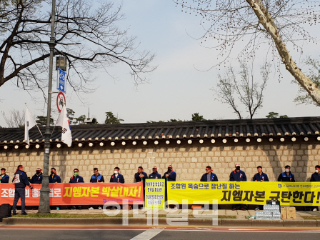 모두가 ‘회생’ 외칠때…파국行 ‘파업 마이웨이’ 한국GM 노조(종합)