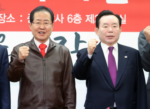 한국당 충남지사 후보 이인제 "민주당 누가 나오든 신경 안 써"