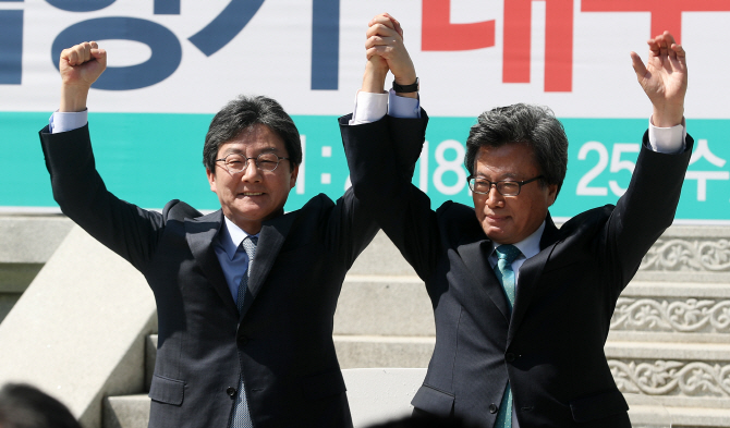 바른미래, 김형기 교수 대구시장 후보영입..유승민 '삼고초려'