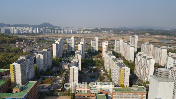 "두고온 가족 그립습네다"…국내 최대 탈북민村 기대·우려 교차