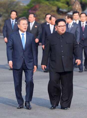 [남북정상회담]경의선·동해선 연결 합의…한반도 물류동맥 뚫린다