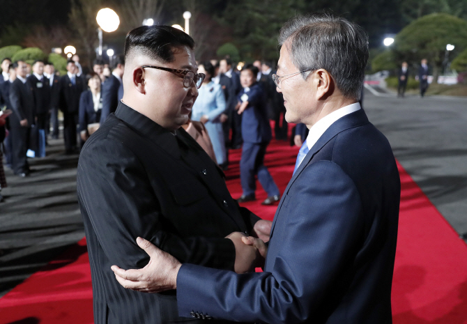 한반도의 '봄' 만든 문화교류 '가을'의 결실 이어간다