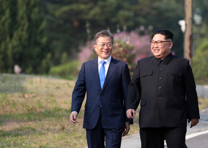 文대통령-金위원장, 북한 핵실험장 폐쇄 시 대외공개 합의