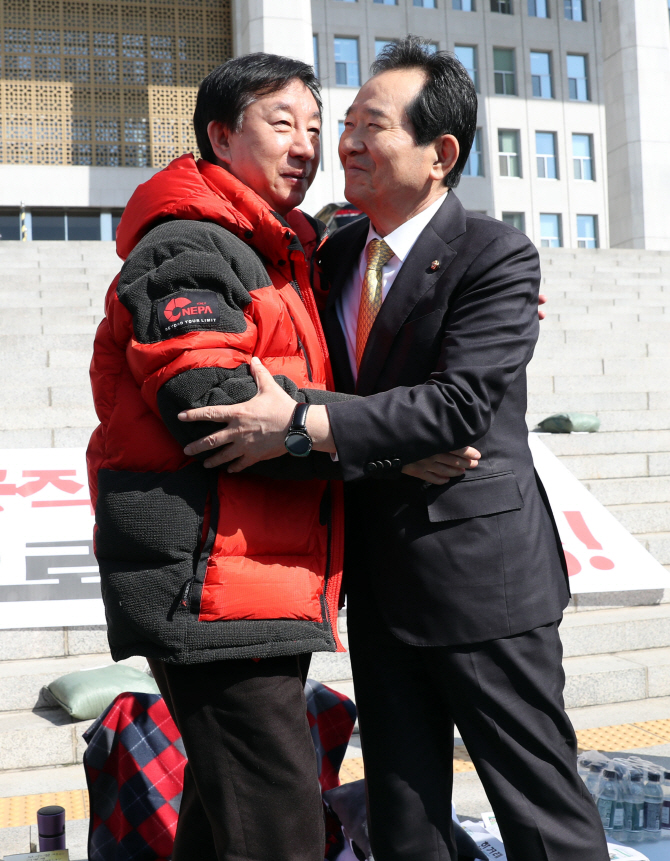 국회, 피감기관 지원 국외출장 금지…제2의 김기식 방지 조치