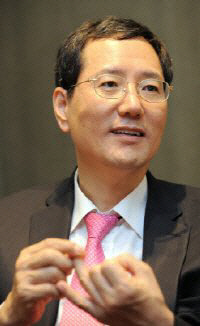 블록체인 기반 융합민주제 도입하자