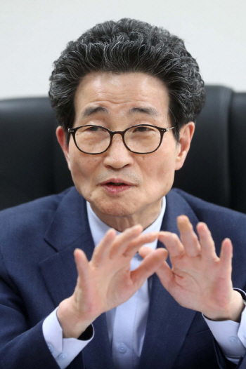 "스쿨폴리스·숲지킴이…상상해야 일자리 만들어져"