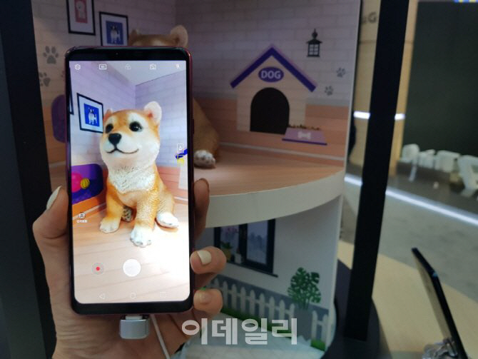 KT, LG ‘G7 씽큐’ 예약판매 11일부터 시작