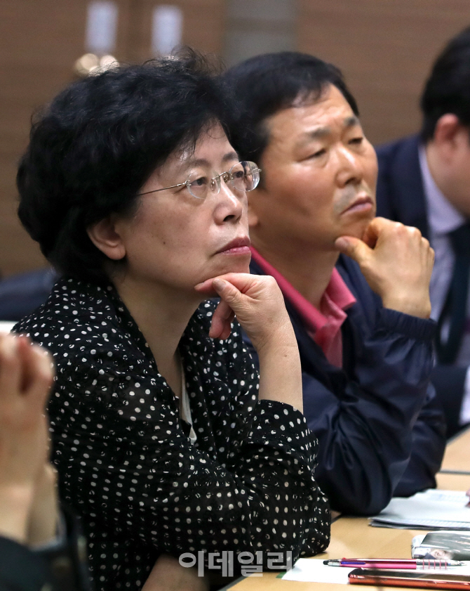 [포토]부동산 강연 집중하는 청중들