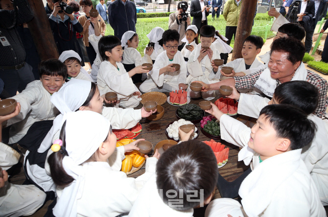 [포토]'건강을 위하여'