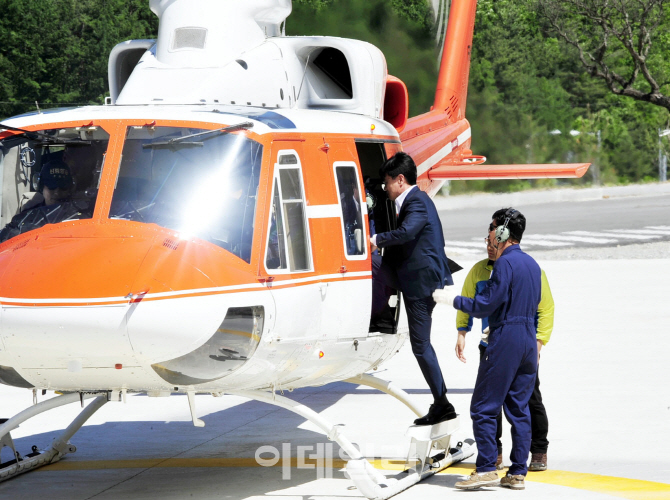 [포토] 가리왕산 피해현장 헬기 시찰