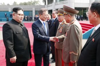 北, 비핵화 앞두고 군기강 잡기..軍수뇌부 전격 교체