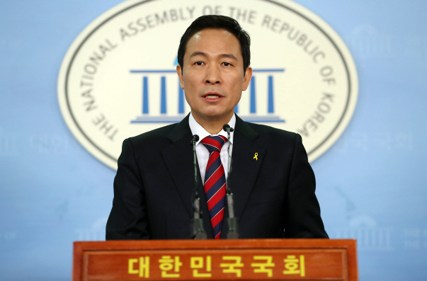 우상호 “한나라·새누리당 여론조작 의혹, 특검 포함해야”