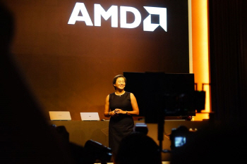 컴퓨텍스2018 스케치: 인텔·AMD 공수교대