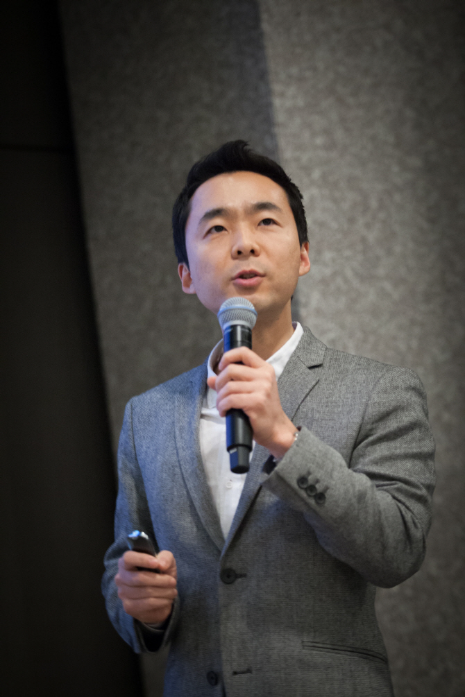 [ESF2018]'IoT 전문가' 김지현 상무 "플랫폼 비즈니스 이해하는 기업이 디지털 대변환기...