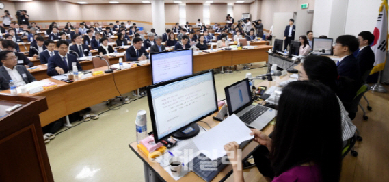 법관대표회의 '진통'..."행정권 남용 없다" 사태 규정부터 격론