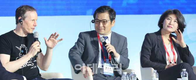 [포토]'혁신 기업 디지털 리더십' 대담
