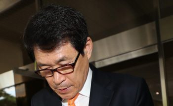 한국당, 총선불출마 릴레이…‘자의반타의반’ 또 누구?