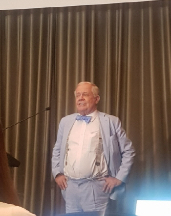 짐 로저스 "세계경제 곧 위기 겪을 것…韓경제는 北개방이 완충장치"