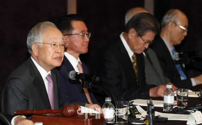 송영중 경총 부회장, 협회 최초 중도해임..‘내분 사태’ 일단락될까(종합)