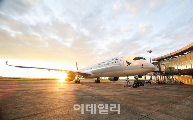 캐세이패시픽, 첫 A350-1000 운항 시작..2021년까지 20대 도입