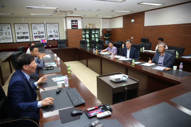 최수규 중기부 차관 "노동시간 단축으로 경제 지속 성장"