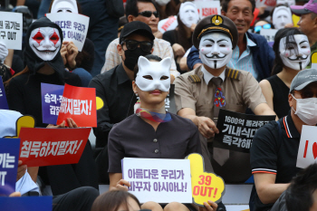 "경영진 물러나라"…경쟁사서 동지 된 아시아나·대한항공 직원들