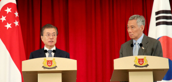 文대통령 “북미협상, 결과 낙관할 수 없지만 조심스럽게 성공 전망”(종합)