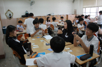 에너지공단 "청소년 여러분, 장래희망 '신재생에너지 박사' 어때요?"