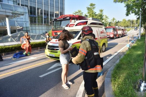 서울과기대 실험실서 포름산 시약통 폭발…학생 2명 다쳐