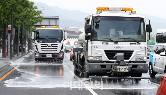 [포토]뜨거운 도심 식혀라