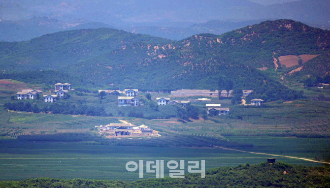 [포토]'여기도 더워요'