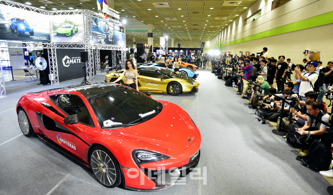 [포토]자동차 튜닝 축제, '서울오토살롱' 개막