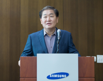 한종희 삼성電 사장 "마이크로LED TV 9월 출시..내년 1월 신제품"
