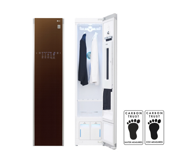 신개념 의류관리기 LG 스타일러, `물 발자국` 친환경 인증