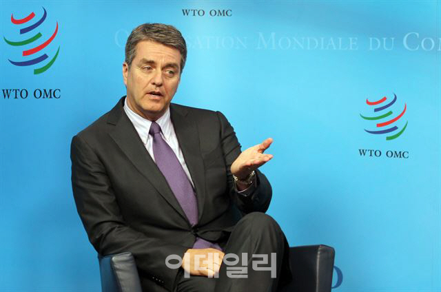 WTO사무총장 "무역전쟁 정치 문제..합의로 끝내야"