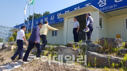 [포토]류순현 세종시 행정부시장, 건설현장 등 폭염 취약시설 점검
