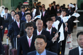 3년만에 열리는 남북노동자축구대회…4시 상암서 경기